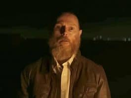 A história real que inspirou este filme da Netflix é tão perturbadora que foi escondida por quase uma década A história real que inspirou este filme da Netflix é tão perturbadora que foi escondida por quase uma década