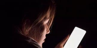 Psicóloga revela por que quem só usa WhatsApp e evita ligações tem mais controle emocional e mental