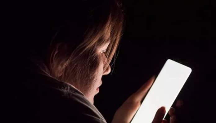 Psicóloga revela por que quem só usa WhatsApp e evita ligações tem mais controle emocional e mental