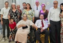 Casal brasileiro quebra recorde ao celebrar 70 anos casados e até hoje ainda mantém hábito inusitado que sustenta relacionamento Casal brasileiro quebra recorde ao celebrar 70 anos casamento