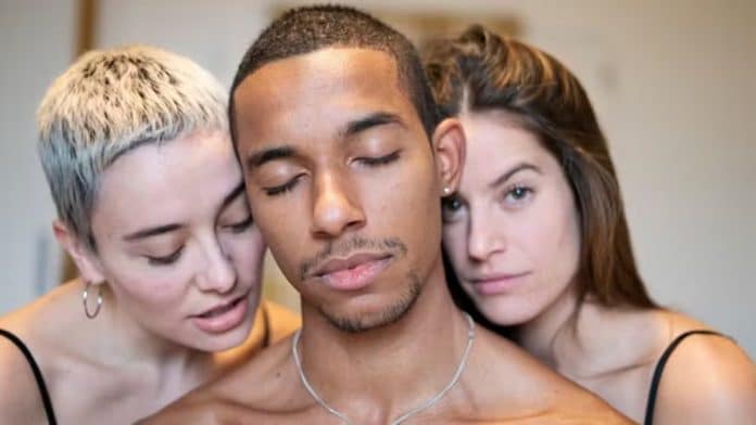 Nem hétero, nem bi? O termo “heteroflexível” está se espalhando… e os números mostram isso