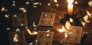 The Psychology of Phone Tarot: Why Voice-Based Spiritual Guidance Generates Greater Perceived Reliability