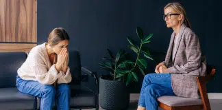 O acúmulo invisível: como microtraumas cotidianos podem comprometer sua saúde emocional