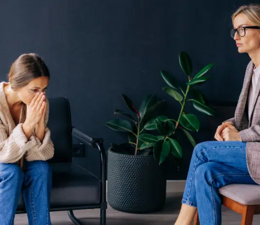 O acúmulo invisível: como microtraumas cotidianos podem comprometer sua saúde emocional