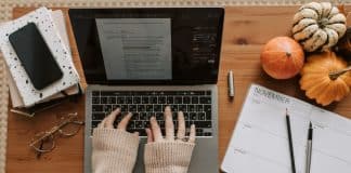 Psicoterapia online por mensagens: como funciona o atendimento psicológico assíncrono?